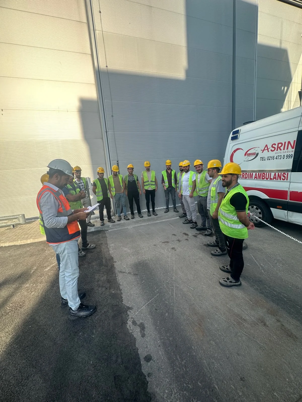 Tessan Mekanik ekibinin iş güvenliği toplantısı